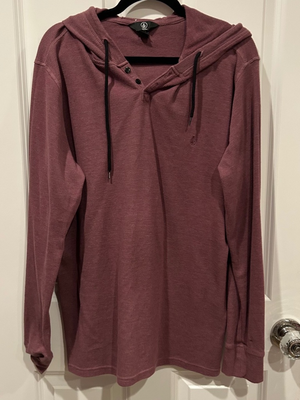 Volcom Mens XL Burgundy Waffle Knit Hooded Long Sleeve Henley Shirt